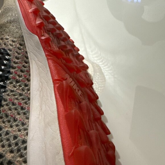 Nike Golf Nike Flyknit Racer G Size 12 Gray + Red - Picture 7 of 8